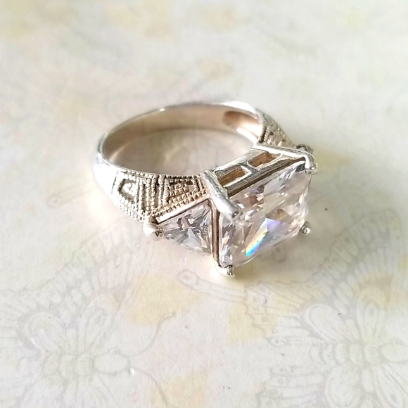 Vintage Cubic Zirconia Engagement Ring Sterling Silver 925 SZ 6 - Picture 13 of 16